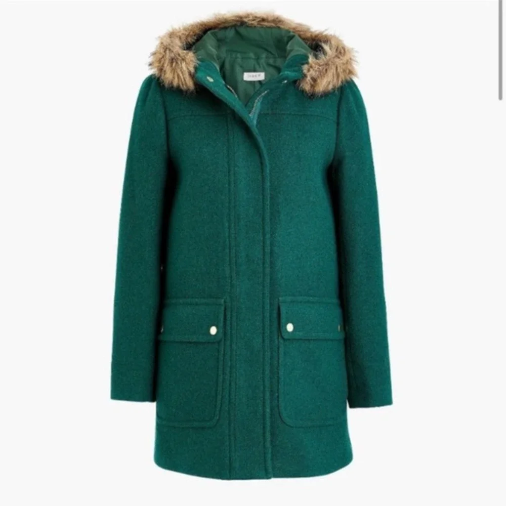 J Crew Factory Vail Parka in Academic Green with Faux Fur Hood size 2